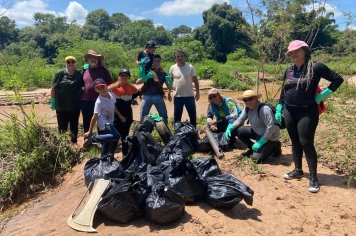 PIRATININGA REALIZOU AÇÃO ECOLÓGICA PARA REMOÇÃO DE LIXO NO CÓRREGO DO VEADO